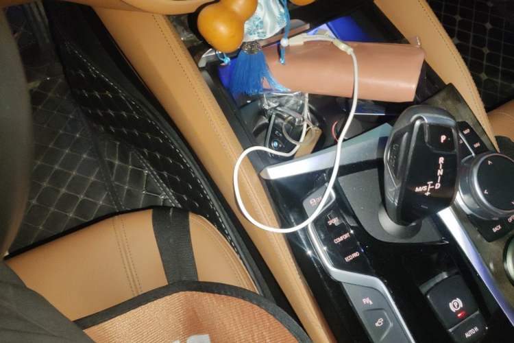 Used BMW 5 Series 2020 530Li Leading Model M Sport Package Gear Lever
