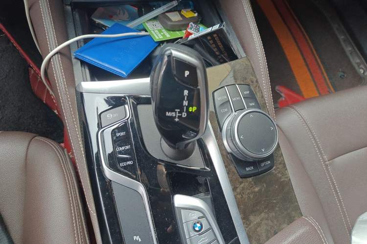 Used BMW 5 Series 2020 525Li M Sport Package Gear Lever
