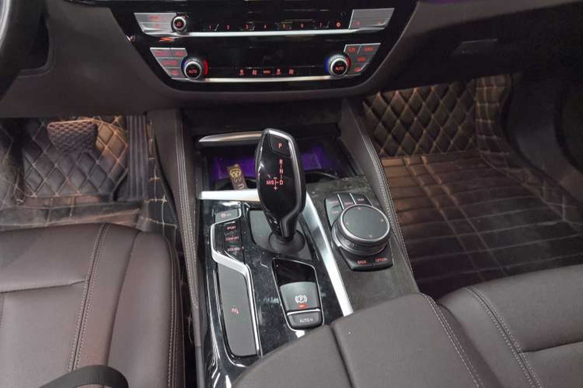Used BMW 5 Series 2020 525Li M Sport Package Gear Lever