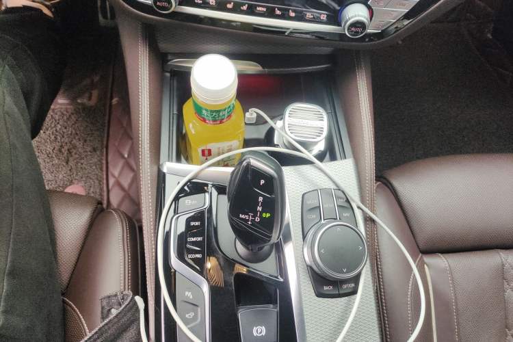Used BMW 5 Series 2020 530Li Executive M Sport Package Gear Lever