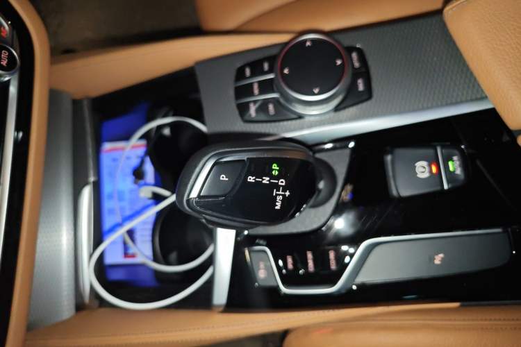 Used BMW 5 Series 2020 525i M Sport Package Gear Lever