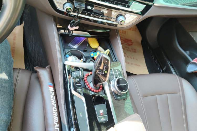 Used BMW 5 Series 2020 525Li M Sport Package Gear Lever