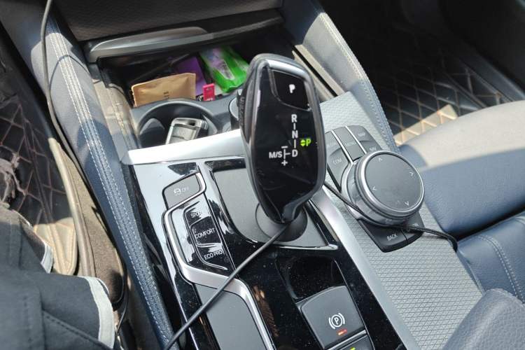 Used BMW 5 Series 2020 525i M Sport Package Gear Lever