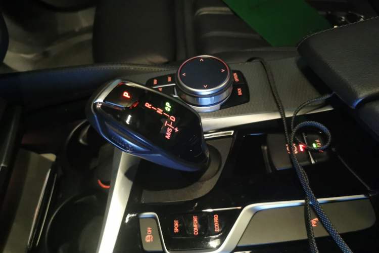 Used BMW 5 Series 2020 525i M Sport Package Gear Lever