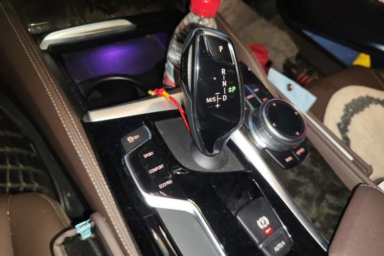 Used BMW 5 Series 2020 525Li M Sport Package Gear Lever
