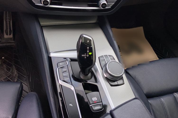 Used BMW 5 Series 2020 525i M Sport Package Gear Lever