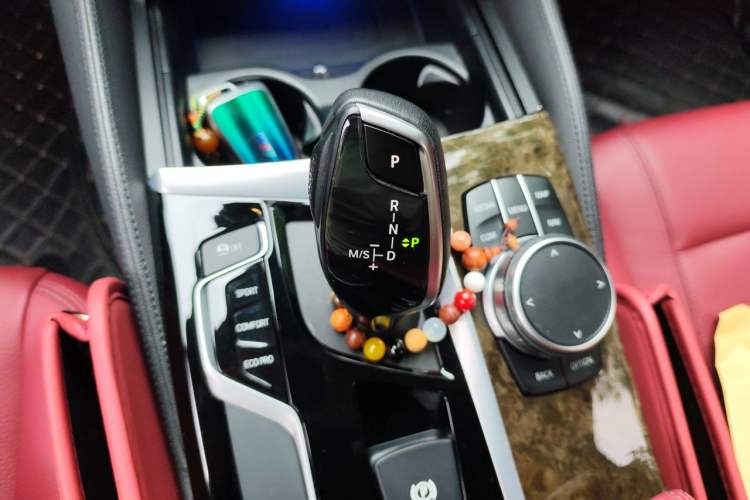Used BMW 5 Series 2020 530Li Leading Model M Sport Package Gear Lever