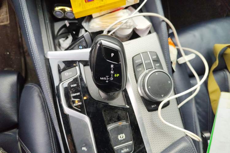 Used BMW 5 Series 2020 530i M Sport Package Gear Lever