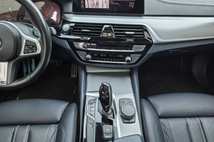 Used BMW 5 Series 2020 530i Sport Line M Sport Package Gear Lever