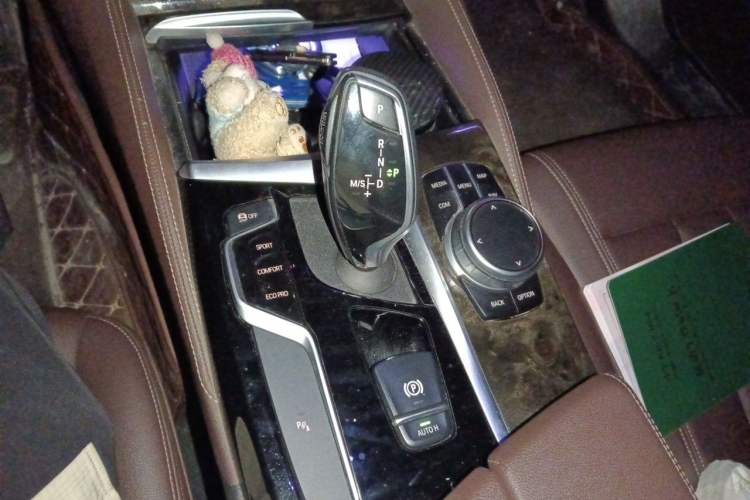 Used BMW 5 Series 2020 525Li M Sport Package Gear Lever