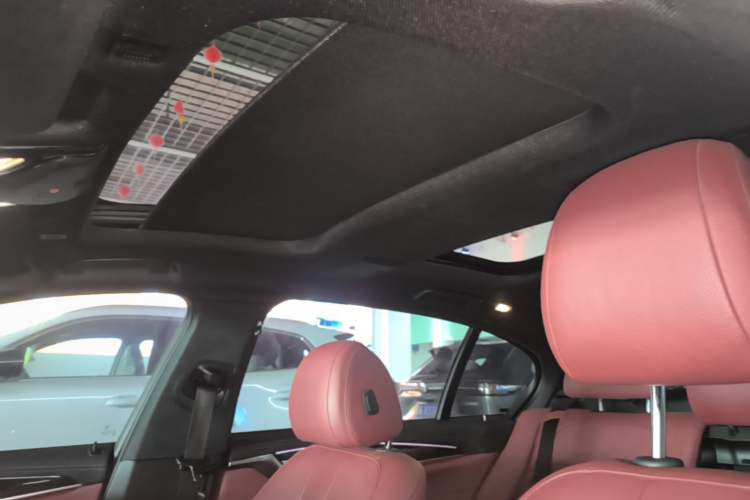 Used BMW 5 Series 2020 530Li Luxury Edition M Sport Package Headliner