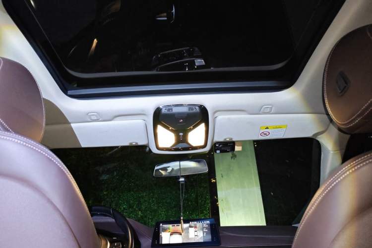 Used BMW 5 Series 2020 530Li Leading Edition Luxury Package Headliner