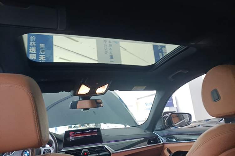 Used BMW 5 Series 2020 530Li Luxury Edition M Sport Package Headliner