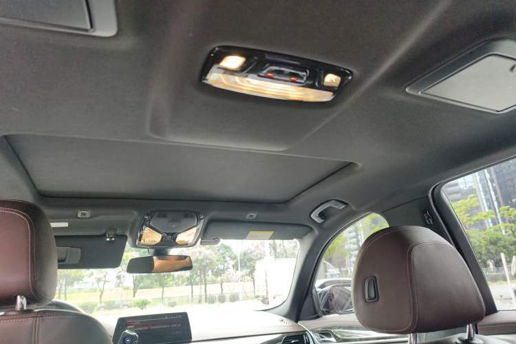 Used BMW 5 Series 2020 525Li M Sport Package Headliner