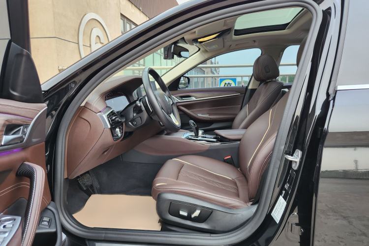 Used BMW 5 Series 2020 530Li Leading Edition Luxury Package Interior 1