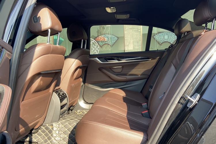 Used BMW 5 Series 2020 525Li M Sport Package Interior 1