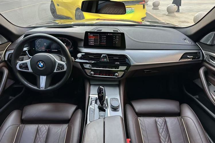 Used BMW 5 Series 2020 540i Sport Line M Sport Package Interior 1