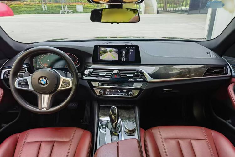 Used BMW 5 Series 2020 530Li Leading Model M Sport Package Interior 1