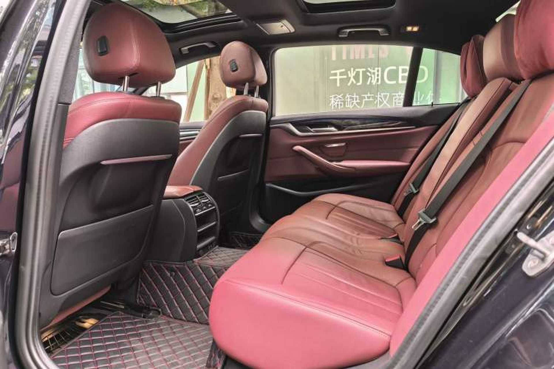 Used BMW 5 Series 2020 530Li Leading Model M Sport Package Interior 1