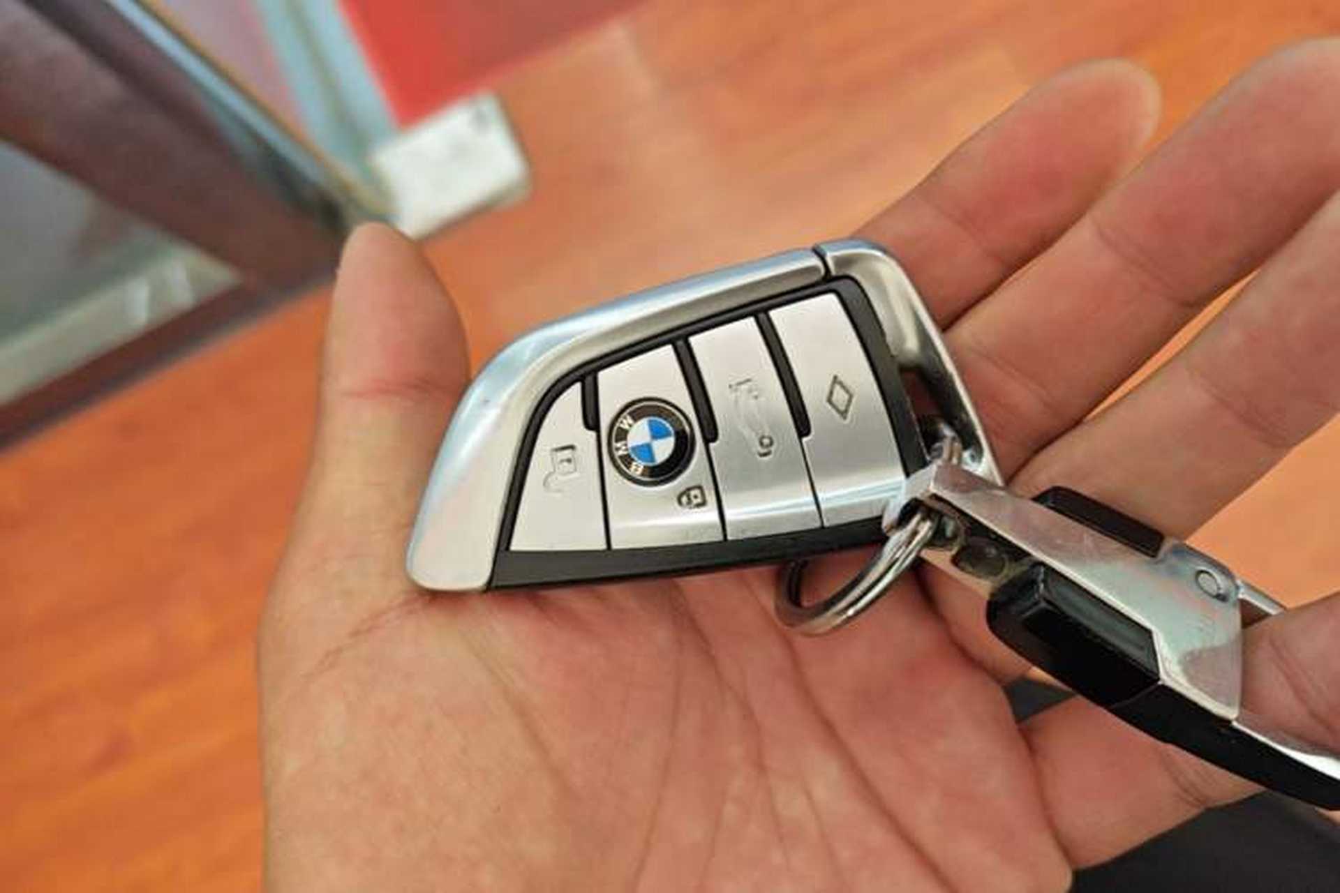 Used BMW 5 Series 2020 530Li Leading Edition Luxury Package Interior 1