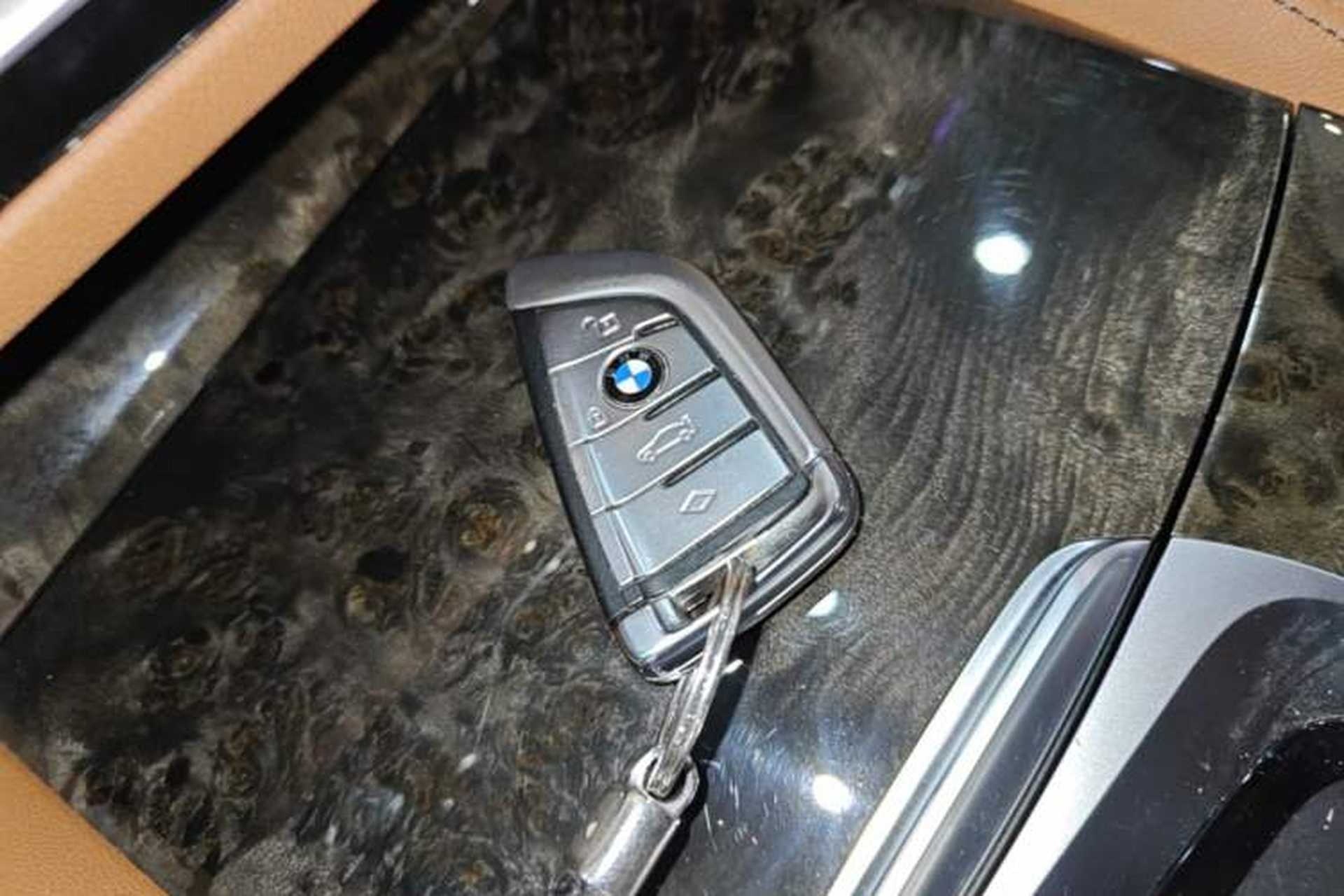 Used BMW 5 Series 2020 530Li Leading Model M Sport Package Interior 1