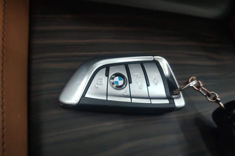 Used BMW 5 Series 2020 530Li Leading Edition Luxury Package Interior 1