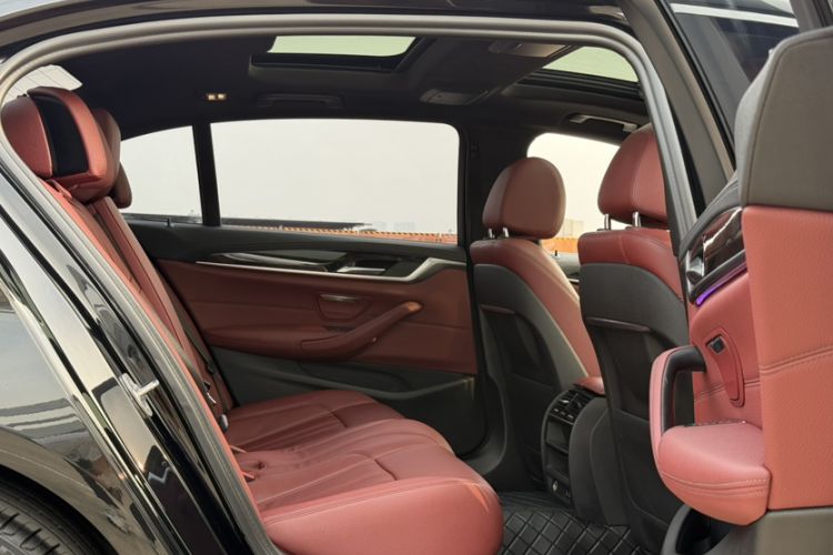 Used BMW 5 Series 2020 530Li Leading Model M Sport Package Interior 1