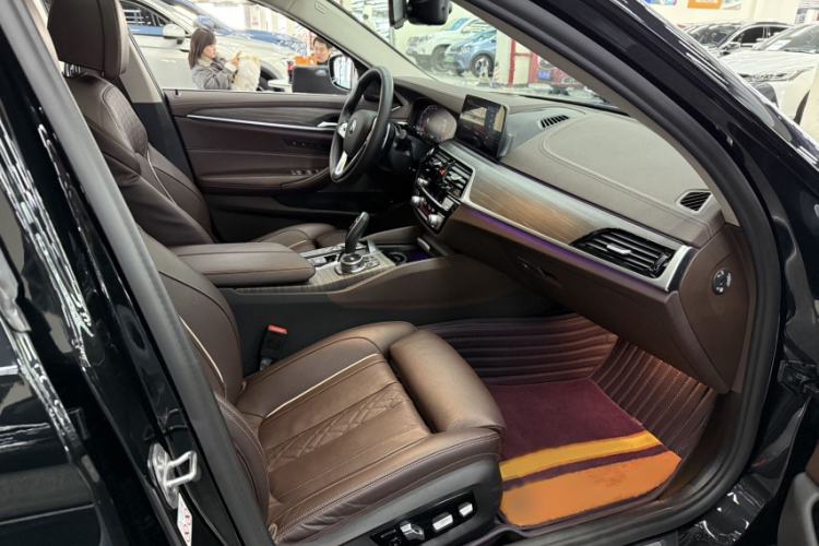 Used BMW 5 Series 2020 530Li Luxury Edition Premium Package Interior 10
