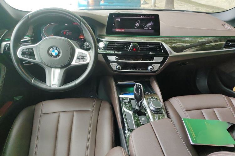 Used BMW 5 Series 2020 525Li M Sport Package Interior 2