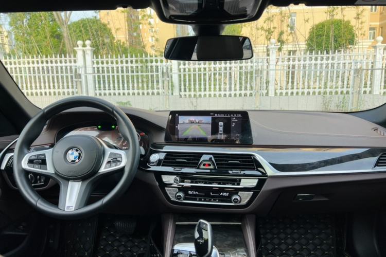 Used BMW 5 Series 2020 525Li M Sport Package Interior 2