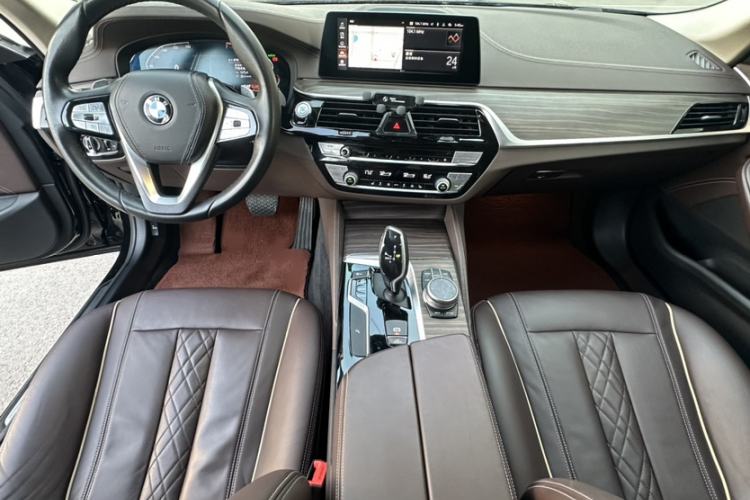 Used BMW 5 Series 2020 530Li Leading Edition Luxury Package Interior 3