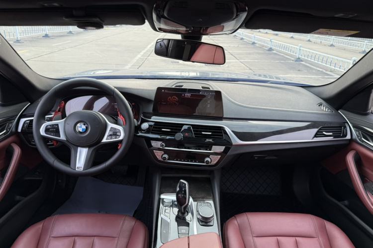Used BMW 5 Series 2020 530Li Leading Model M Sport Package Interior 3