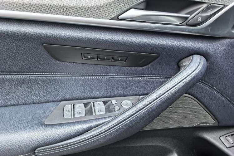 Used BMW 5 Series 2020 530i Sport Line M Sport Package Interior 3