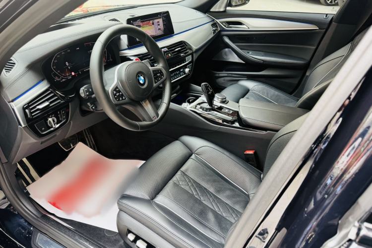 Used BMW 5 Series 2020 530Li Executive M Sport Package Interior 4