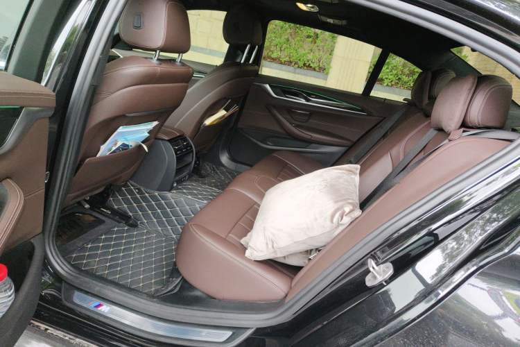 Used BMW 5 Series 2020 525Li M Sport Package Interior 4