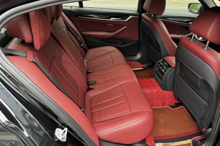 Used BMW 5 Series 2020 530Li Leading Model M Sport Package Interior 5