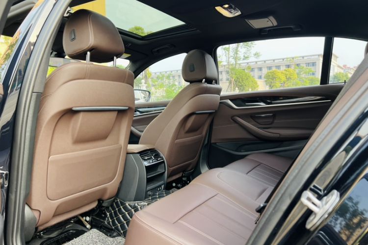 Used BMW 5 Series 2020 525Li M Sport Package Interior 5