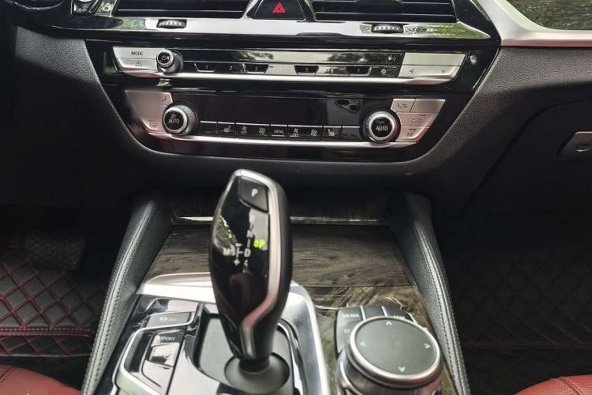 Used BMW 5 Series 2020 530Li Leading Model M Sport Package Interior 5