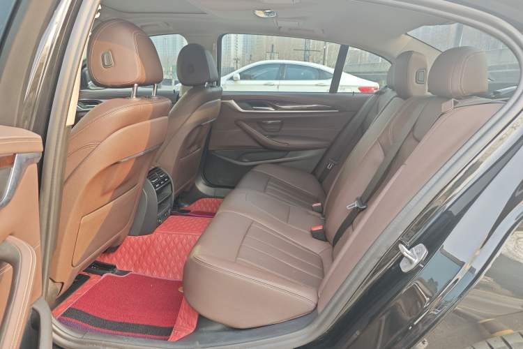 Used BMW 5 Series 2020 525Li Luxury Package Interior 6