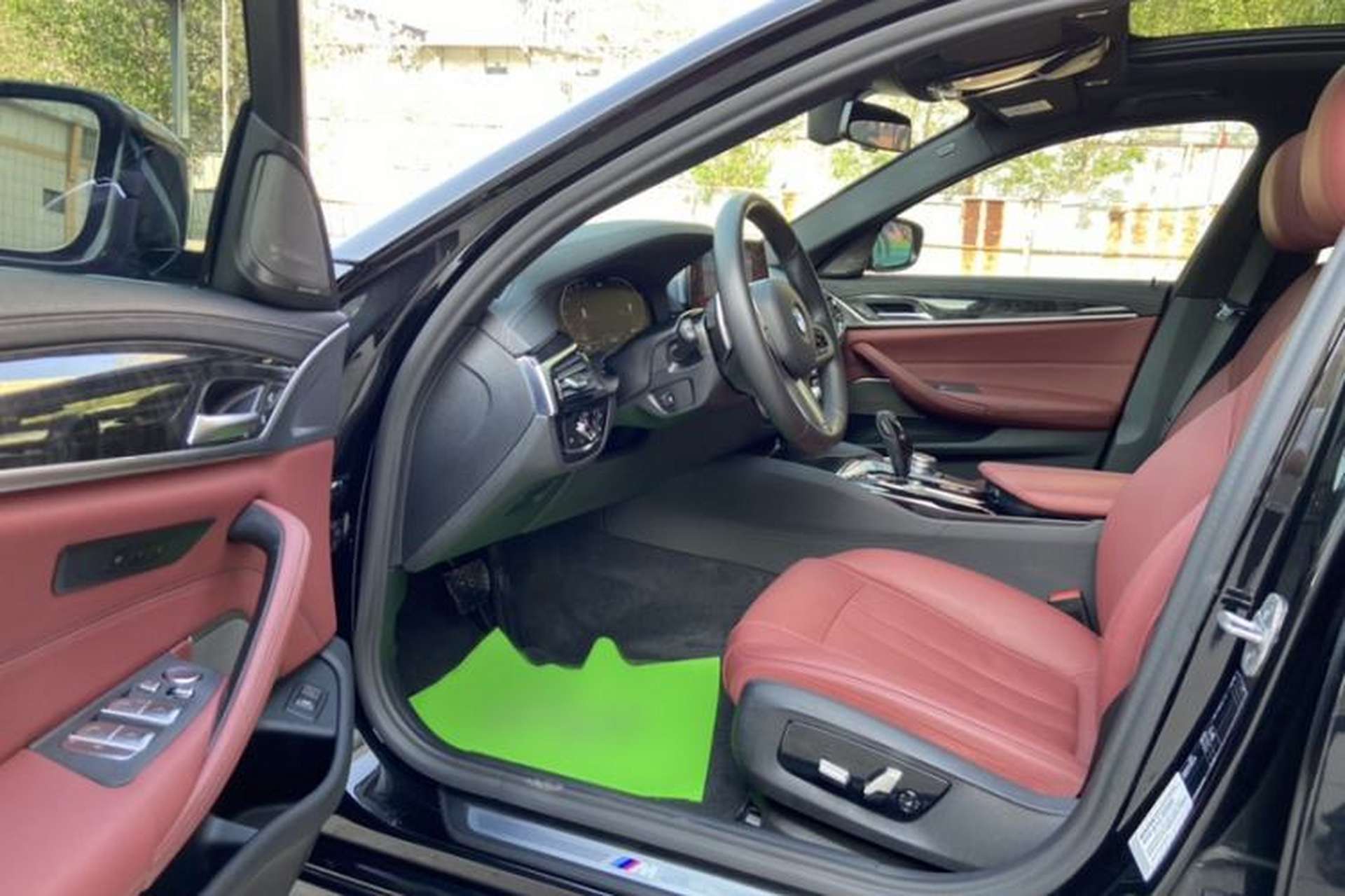 Used BMW 5 Series 2020 530Li Luxury Edition M Sport Package Interior 6