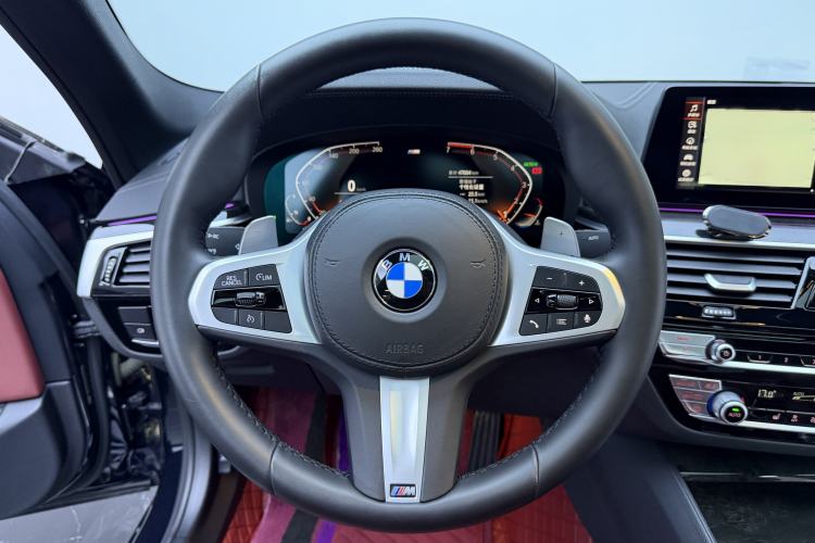 Used BMW 5 Series 2020 530Li Leading Model M Sport Package Interior 8