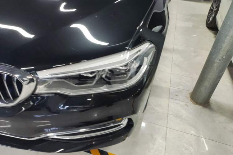 Used BMW 5 Series 2020 530Li Leading Edition Luxury Package Left Front Headlight