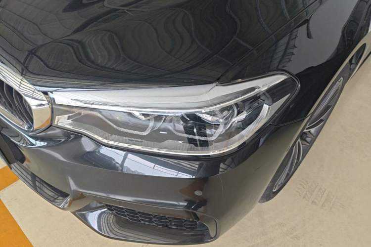 Used BMW 5 Series 2020 530Li Leading Model M Sport Package Left Front Headlight