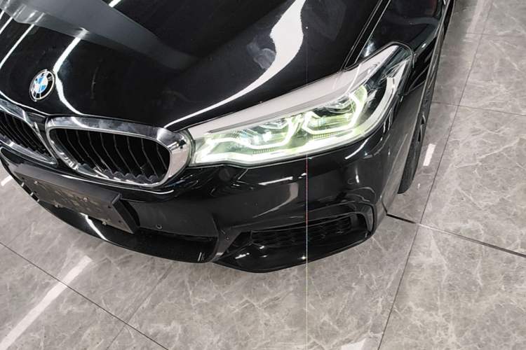Used BMW 5 Series 2020 530Li Luxury Edition M Sport Package Left Front Headlight