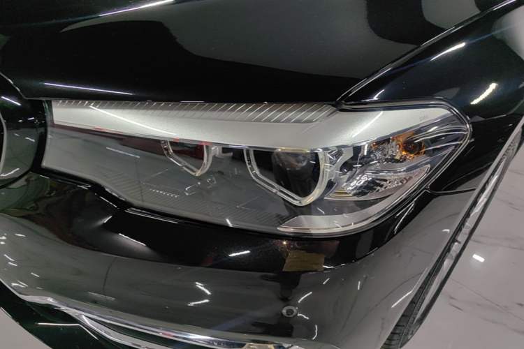 Used BMW 5 Series 2020 525Li Luxury Package Left Front Headlight