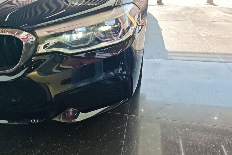 Used BMW 5 Series 2020 530Li Leading Model M Sport Package Left Front Headlight