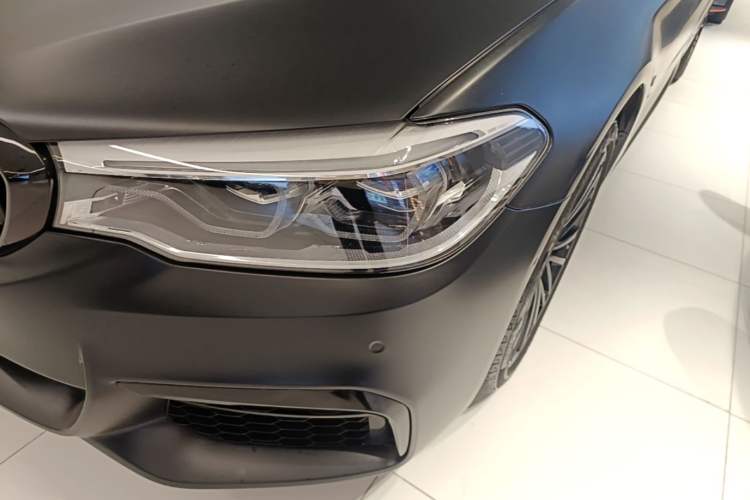 Used BMW 5 Series 2020 530Li Luxury Edition M Sport Package Left Front Headlight