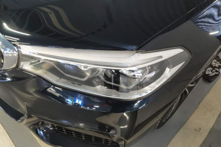 Used BMW 5 Series 2020 530Li Luxury Edition M Sport Package Left Front Headlight