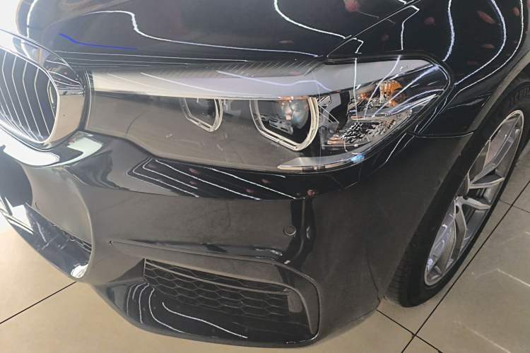 Used BMW 5 Series 2020 525Li M Sport Package Left Front Headlight