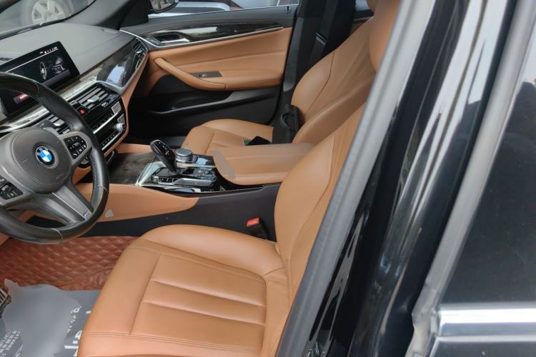 Used BMW 5 Series 2020 530Li Leading Model M Sport Package Left Front Seat